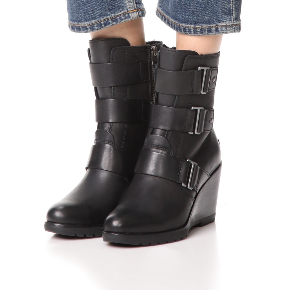 Sorel After hours leather waterproof wedge boots